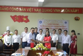 Thai Nguyen University of Sciences Signed a Long-term Cooperation Agreements with Honghe University, China.